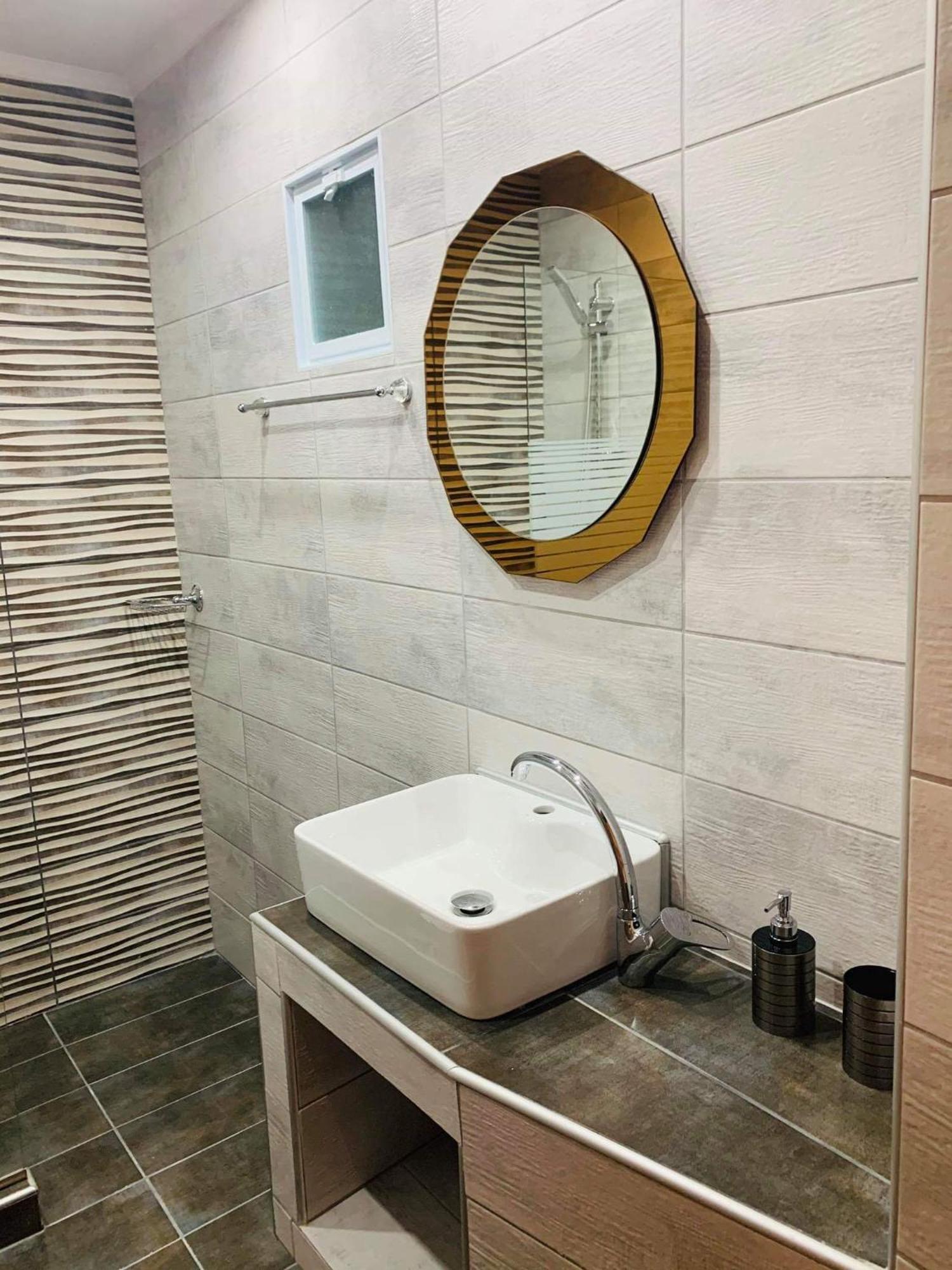 Finikes Apartments Stoúpa 部屋 写真